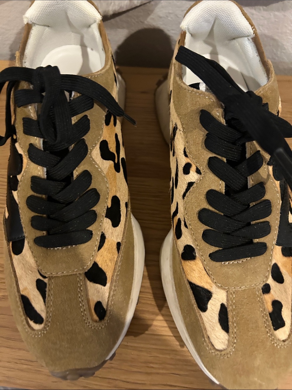 Steve Madden Campo 6 leopard Suede & Platform Sneakers - Tan/Black - Picture 4 of 7